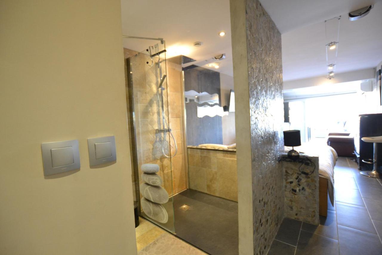 Studio Naturiste Captive Heliopolis Fg 13 Agde Exterior photo